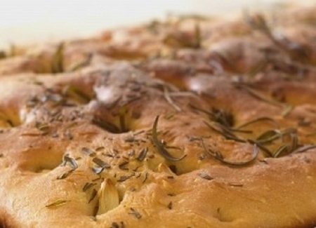 Focaccia al rosmarino