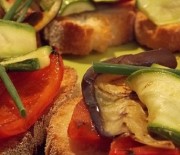 Bruschette con verdure grigliate