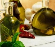 Olio aromatizzato al basilico