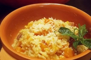 Risotto con zucca e provola